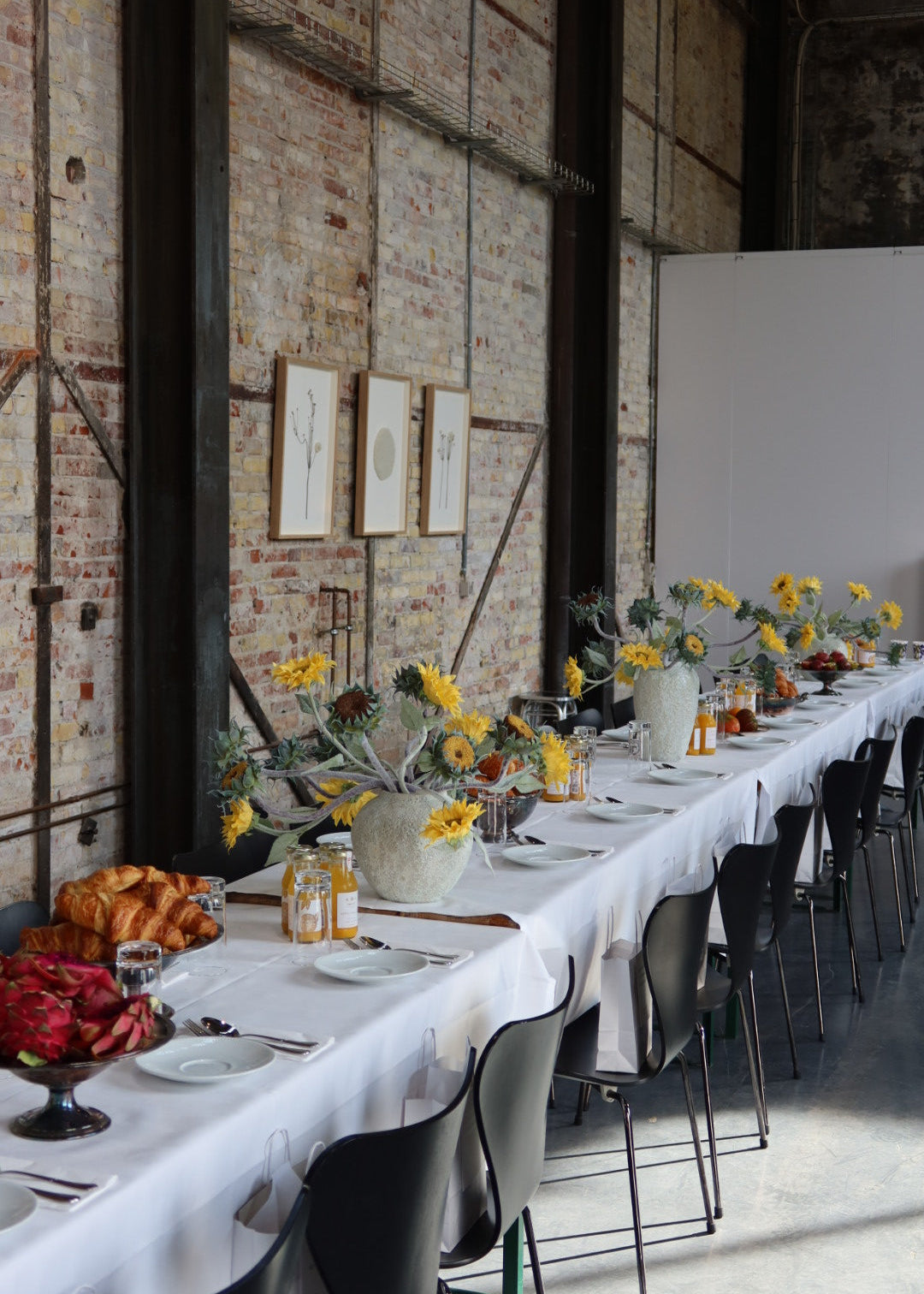 Florals, Art & the ELLE Magazine Breakfast.