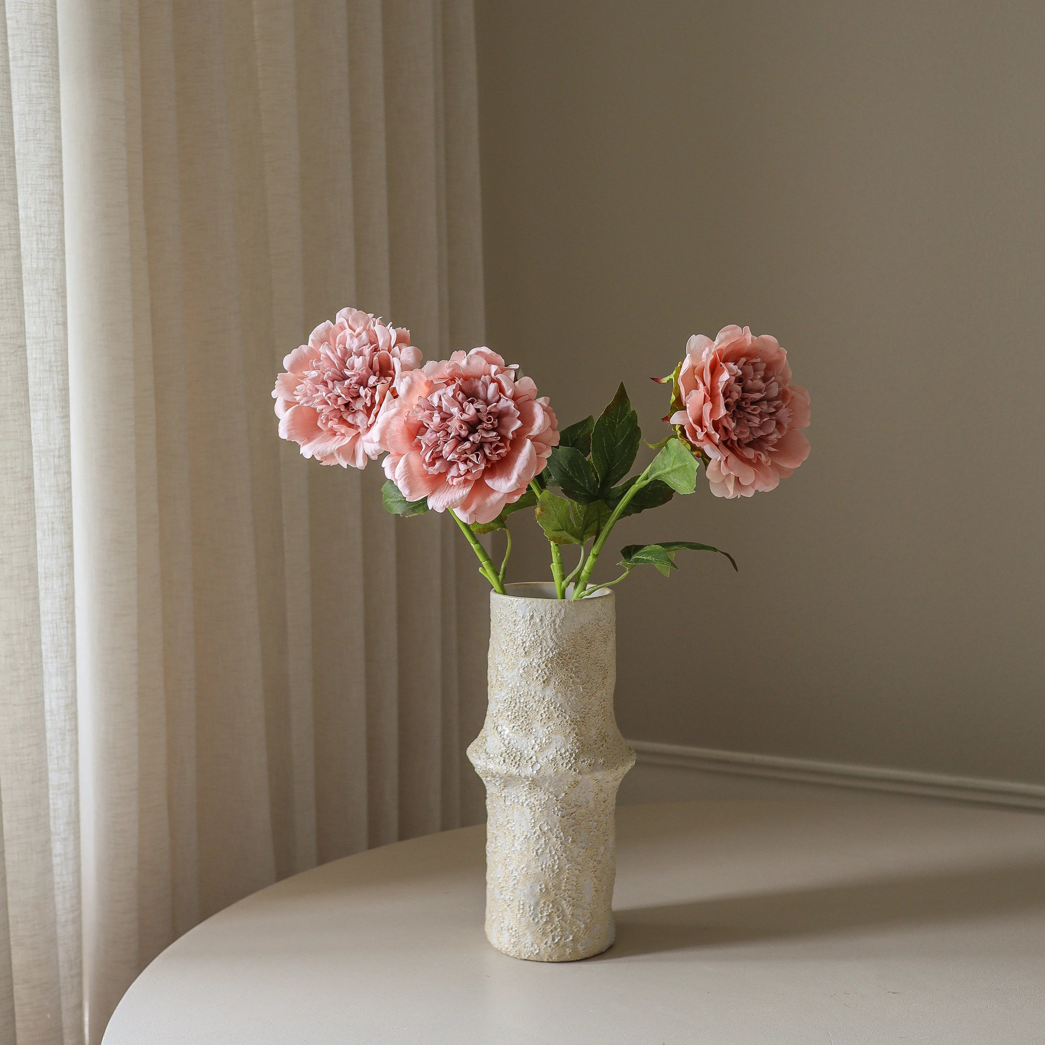 img-3|4c8a1308