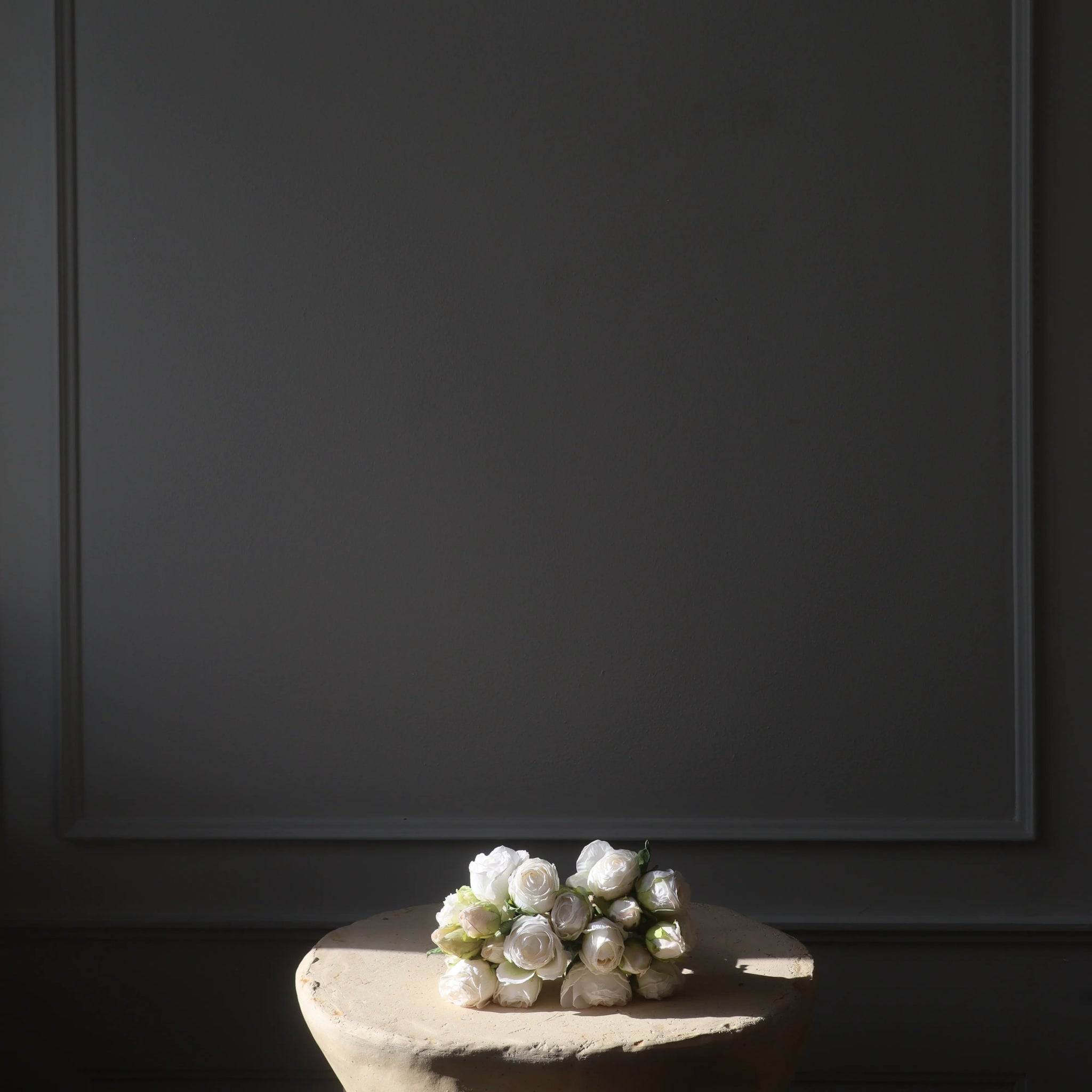 Shop lifelike artificial bouquets from Botané